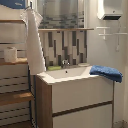 Appartamento Studio Au Calme, A L'etage Avec Escalier Pentu Colleville-Montgomery